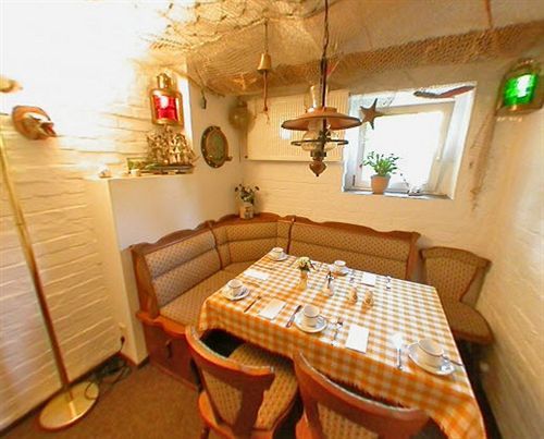 Landguthotel Hotel-Pension Sperlingshof Dallgow-Doeberitz Exteriör bild